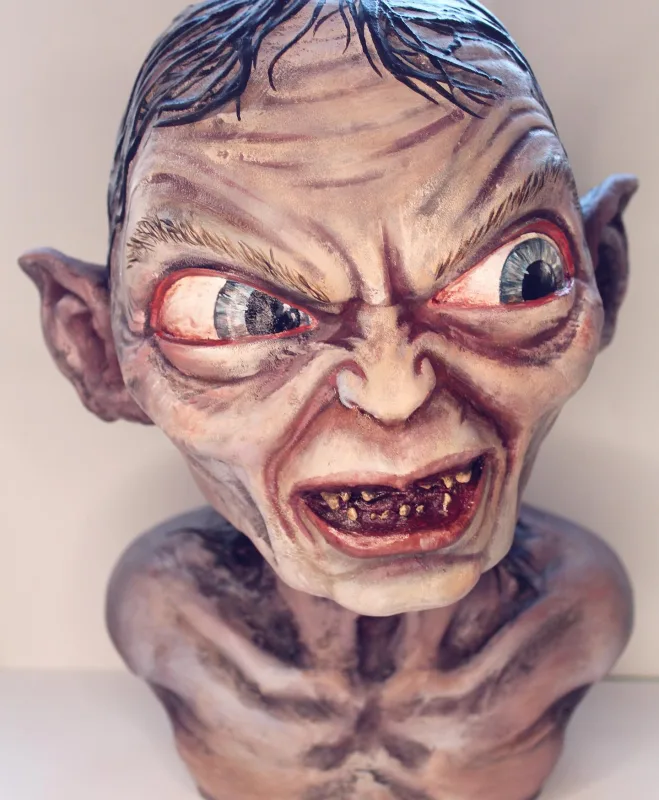 Mi tesssooro🥹 “Mi preciado tesoro, ellos nos lo robaron” Aquí os dejamos a nuestro Gollum del Señor de los a…