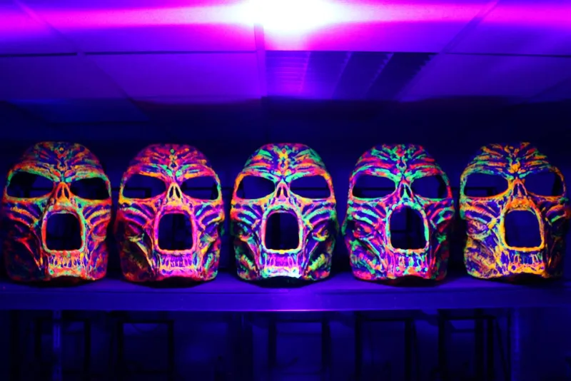 Empezamos la semana de Halloween con un recuerdo del año pasado, las 5 máscaras más pequeñas que preparamos,…