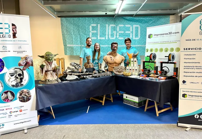 Ya estamos en Gijón en la @cometconasturias 🤩 podéis pasaros por nuestro stand y ver todas las piezas que he…