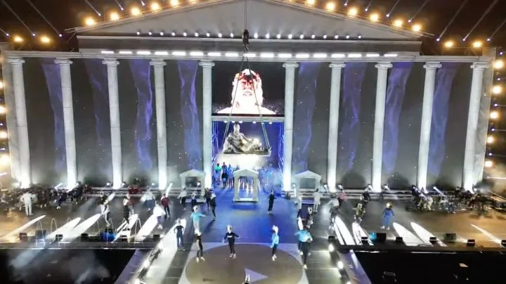 Un recuerdo suuper especial de hace dos meses en el ensayo de la gran gala de las reinas del @carnavalvinaro…