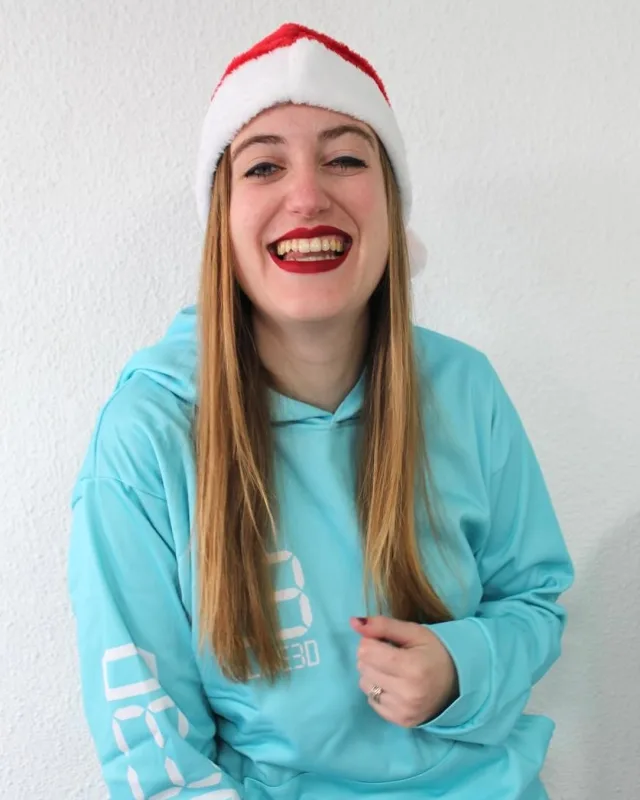 Hoy cumple añitos la jefa y todo el equipo le deseamos un feliz cumpleaños y muchos años más de darle color…