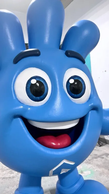 ¡Le damos vida a Cliko, la mano de @clikasa.ok!