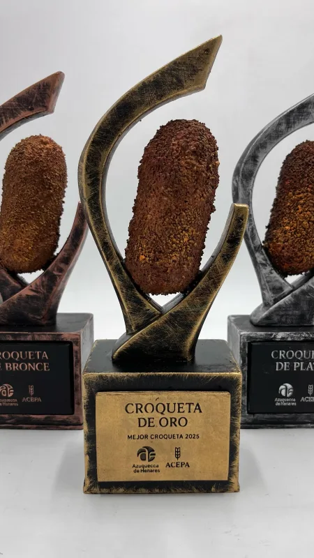 Amor y dedicación en cada pieza que creamos.